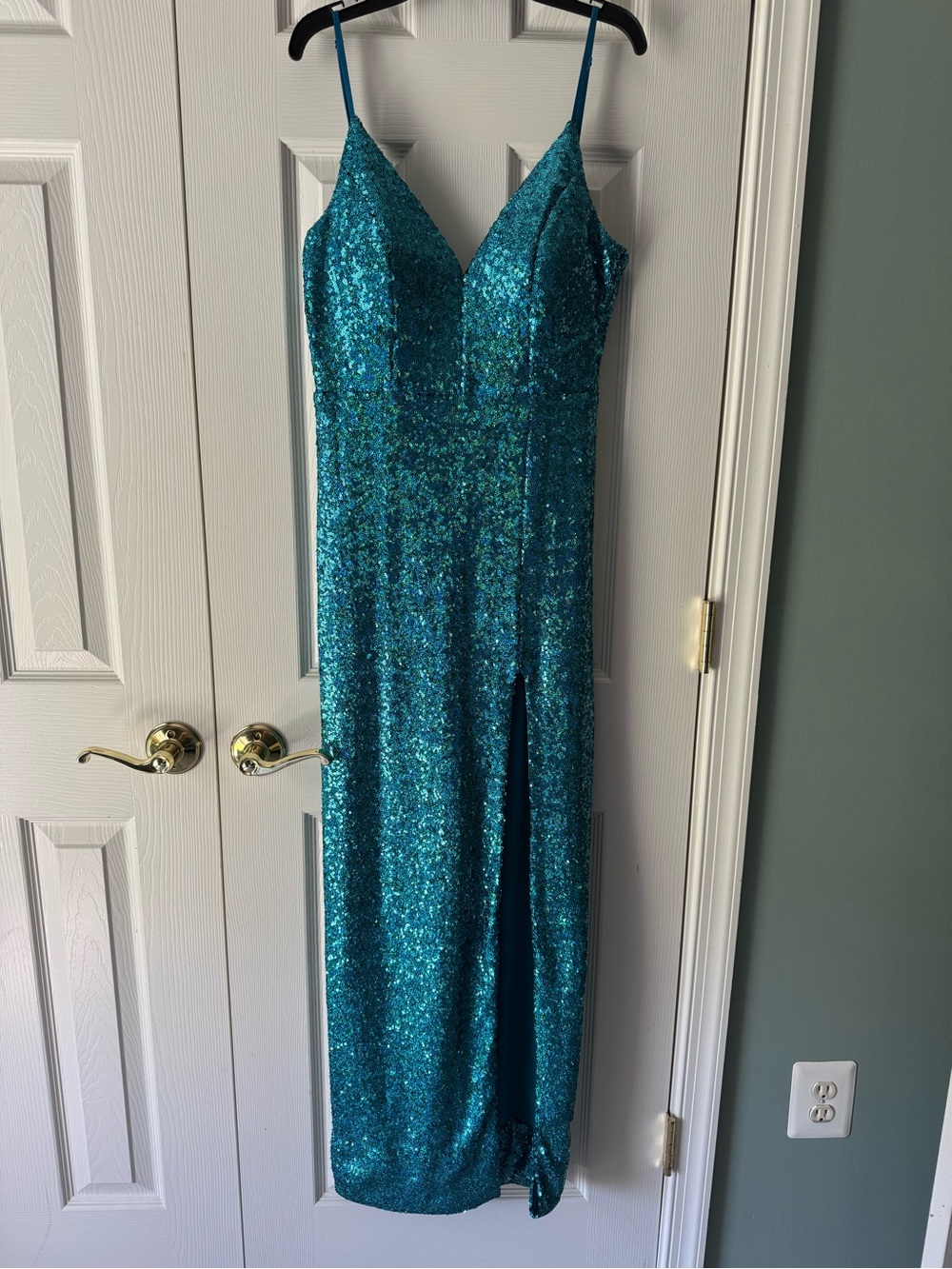 Emerald Sundae Teal Sequin V-Neck Slit Prom Gown